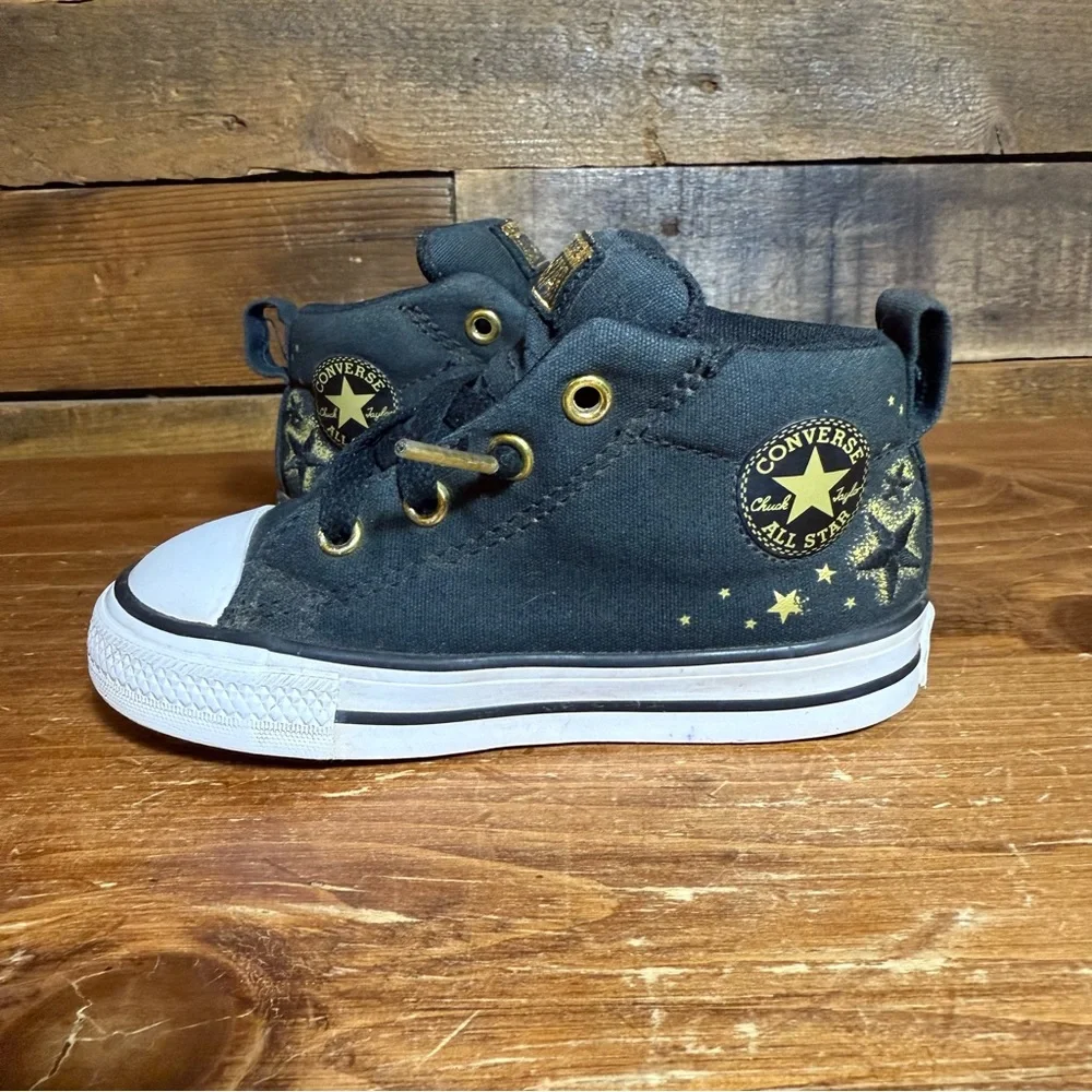 Converse Chuck Taylor All Star Toddler size 7 Gold Star Canvas Street‎ Sneakers
